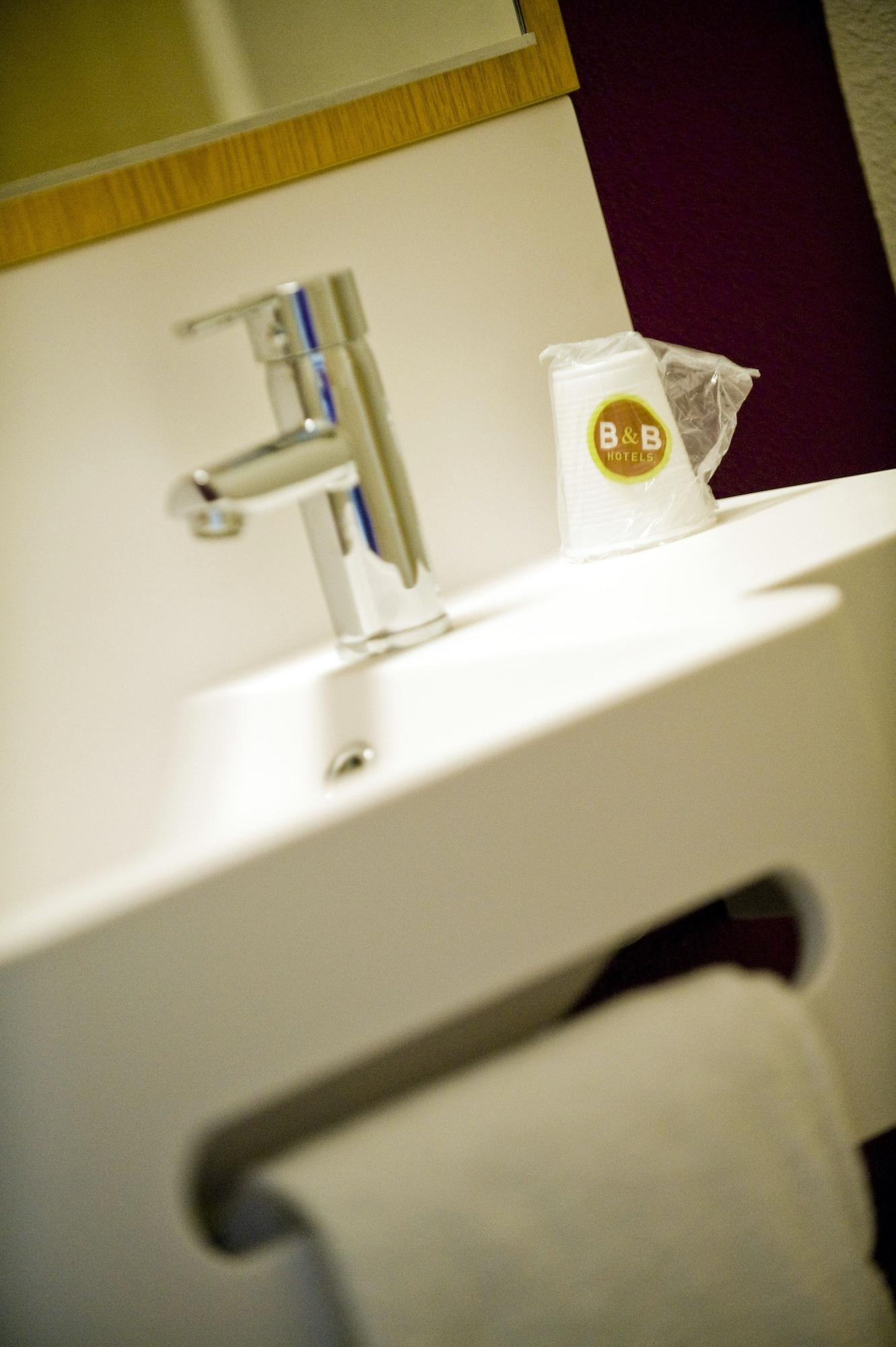 B&B Hotel Bordeaux Lac Sur ブルージュ エクステリア 写真