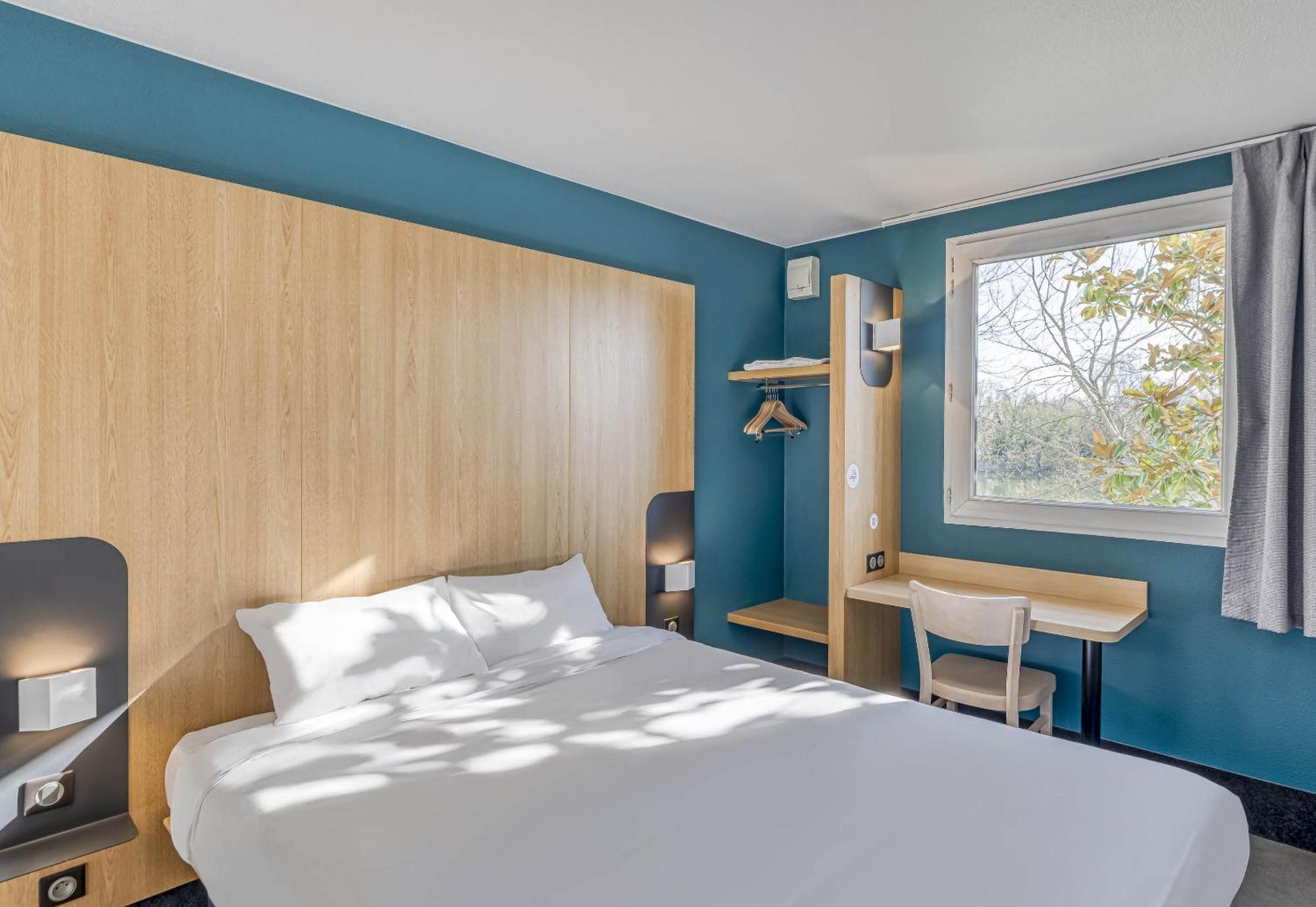 B&B Hotel Bordeaux Lac Sur ブルージュ エクステリア 写真